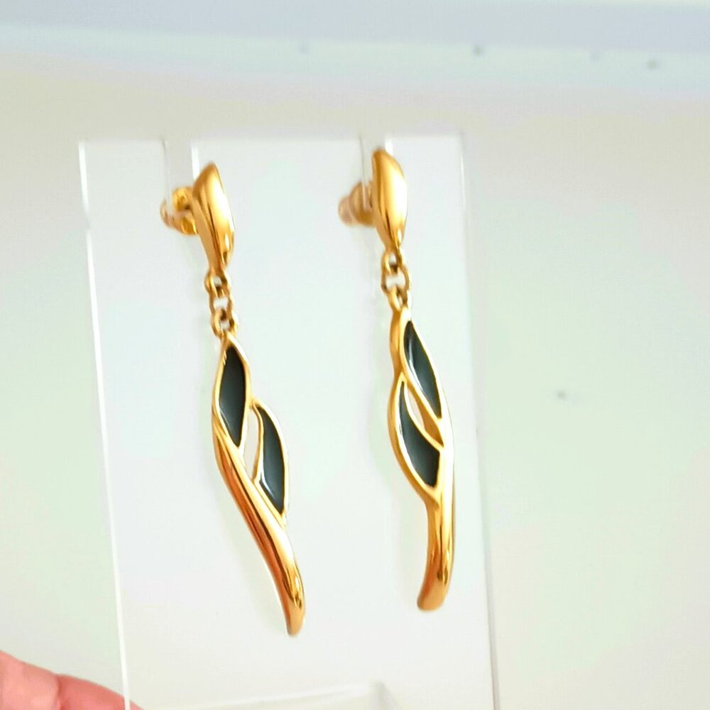 Black Enamel Wavy Dangle Earrings Women's Gold Tone Drop Post Jewelry